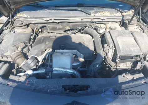 2015 Buick Regal Turbo Premium I z USA, uszkodzony, nr VIN 2G4GP5EX8F9216220